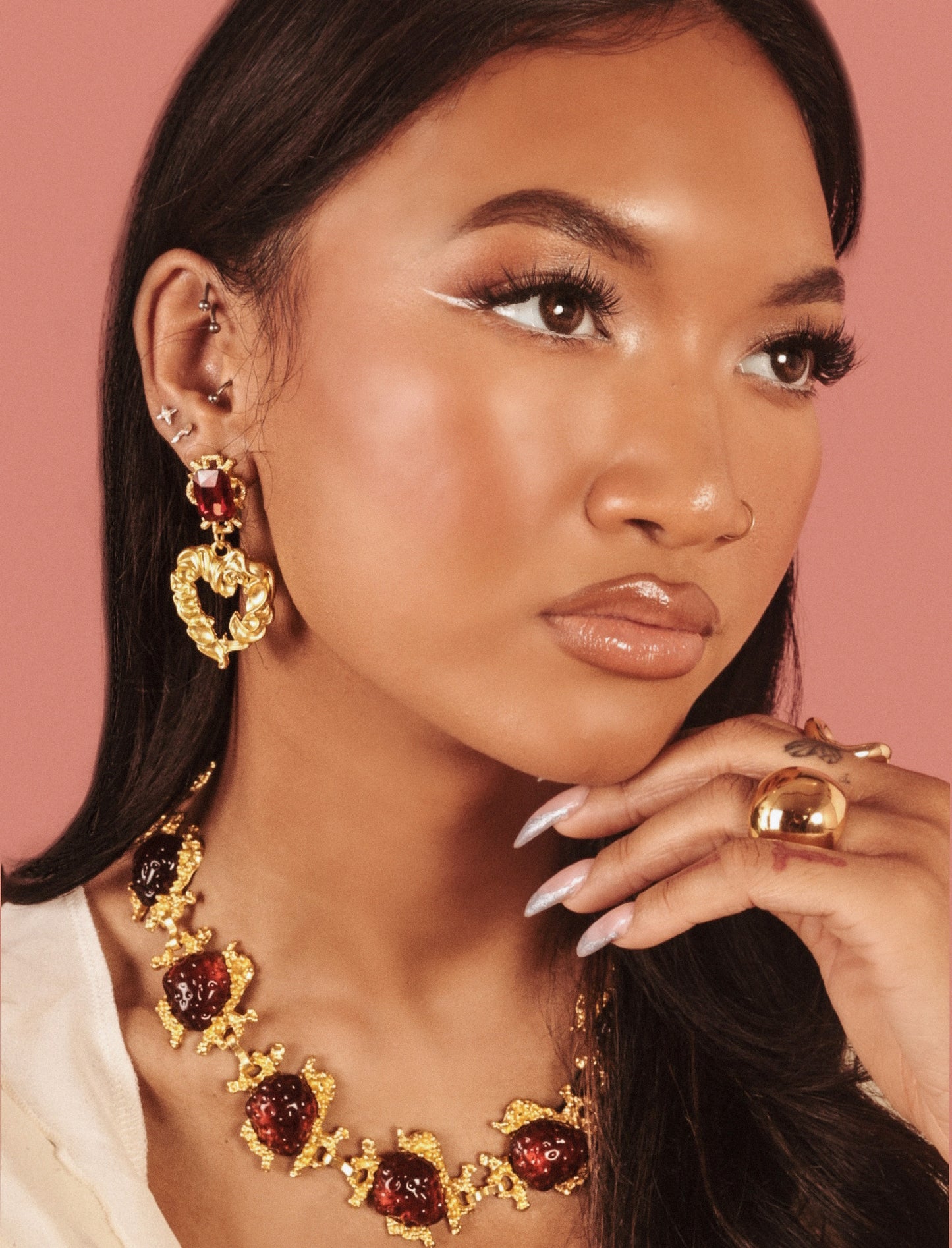 LA FRESA DE ORO NECKLACE