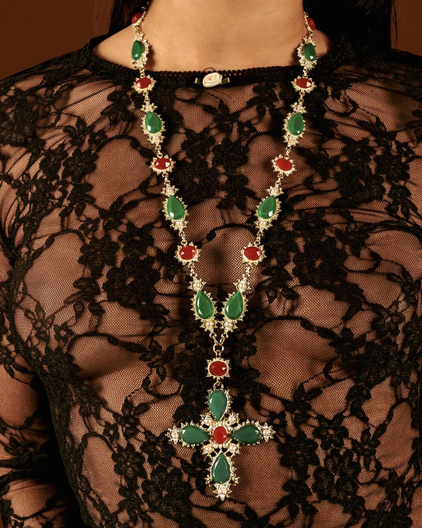 EMILIA CROSS NECKLACE