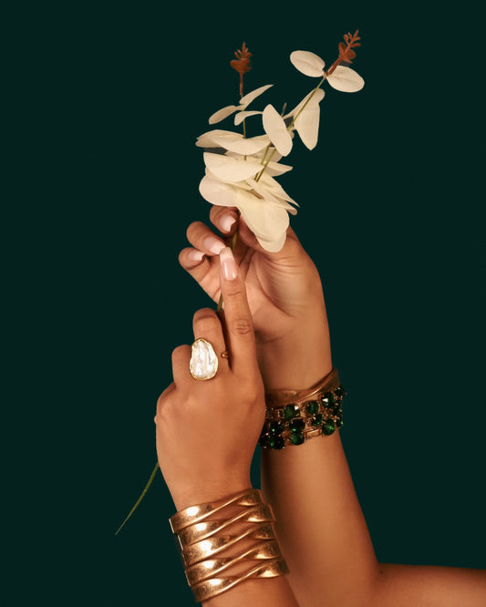 GOLDEN SAISHA BRACELET