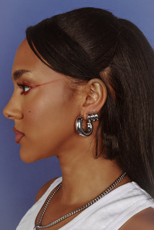 CHUNKY ESSENTIAL SILVER HOOPS