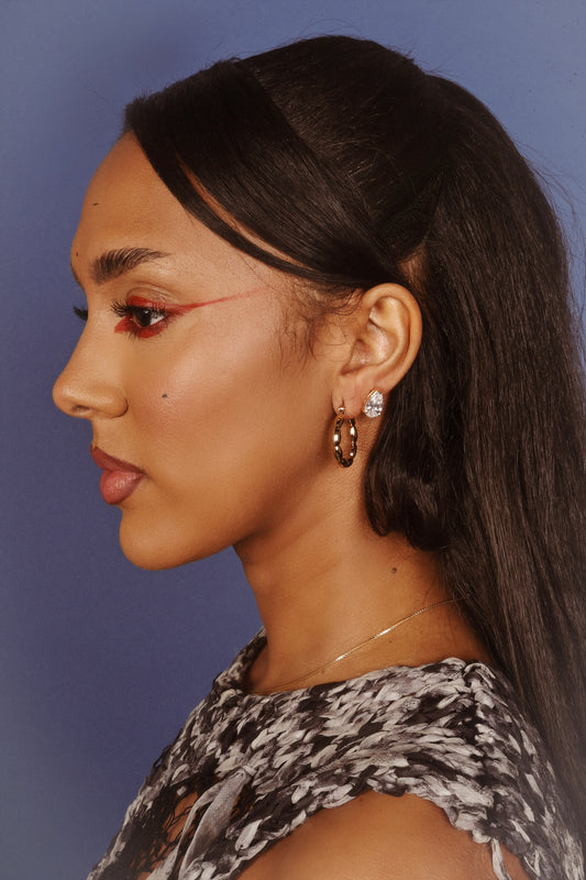 ESSENTIAL 002 HOOPS