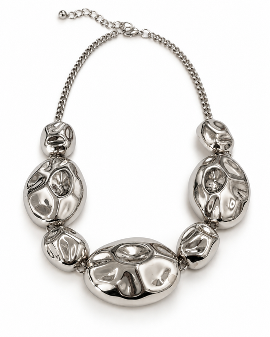 CHIKITA NECKLACE