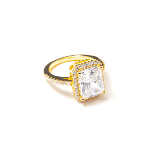 ICY PRINCESS CUT RING