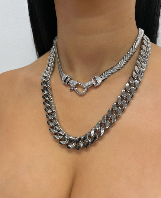 CALISTA NECKLACE