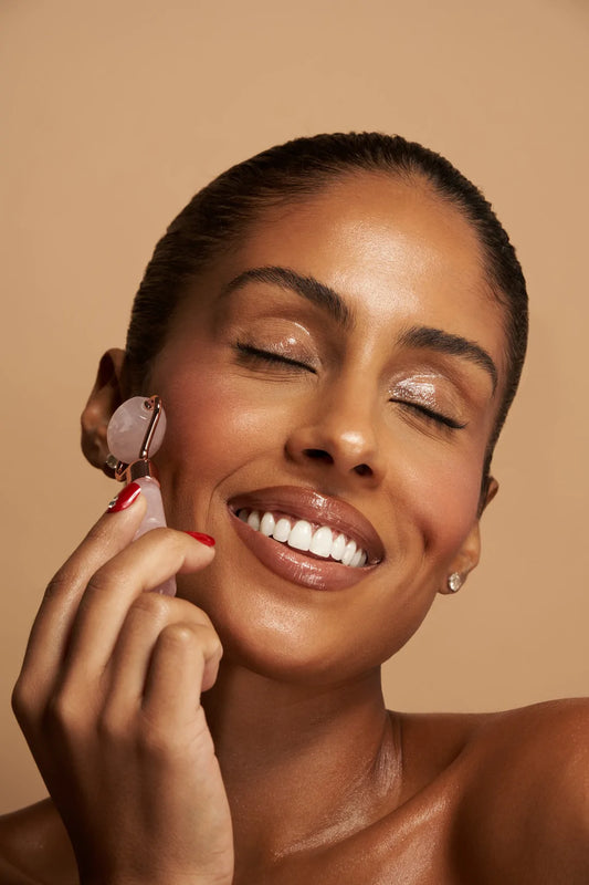MINI ROSE QUARTZ EYE ROLLER