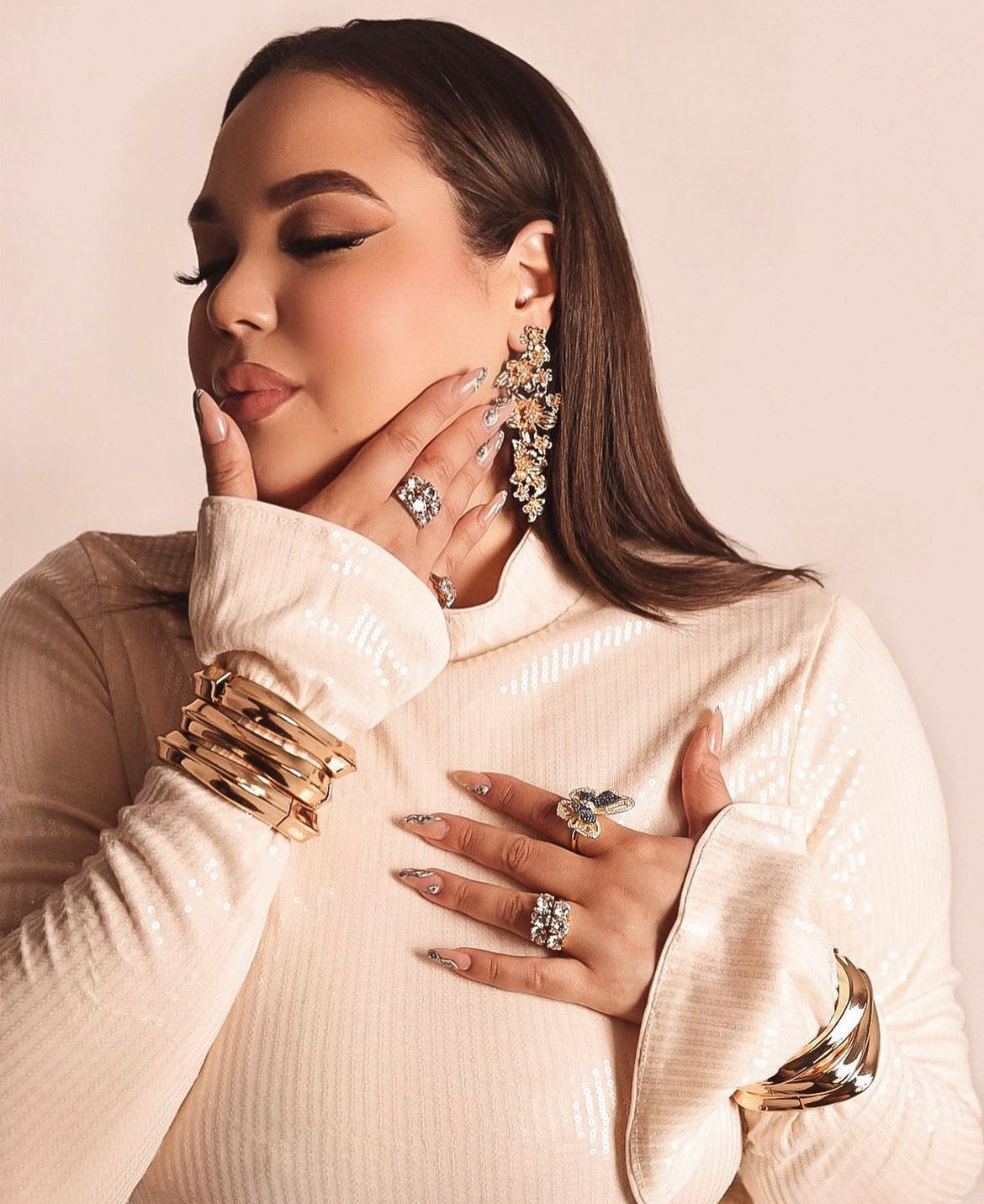 ICY MEL BUTTERFLY RING